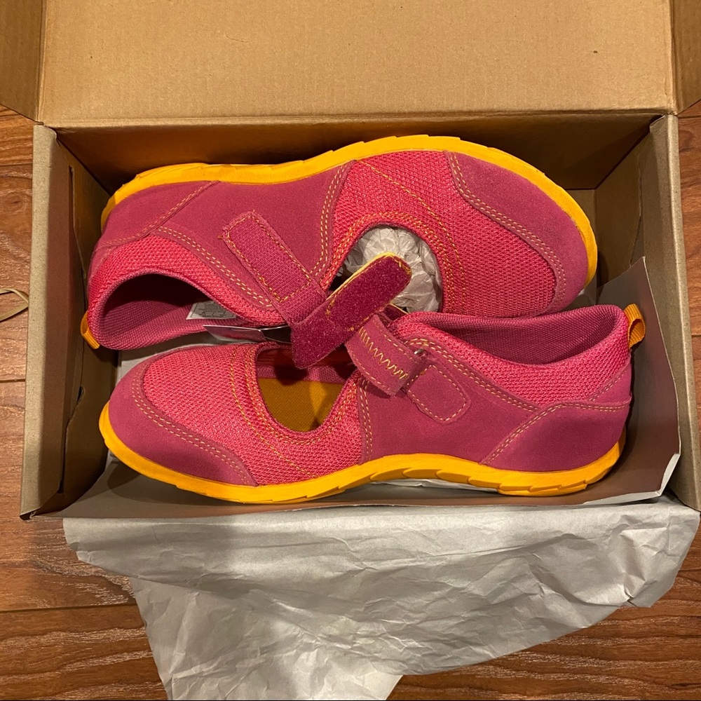 Umi Hera II, Girls' Mary Jane